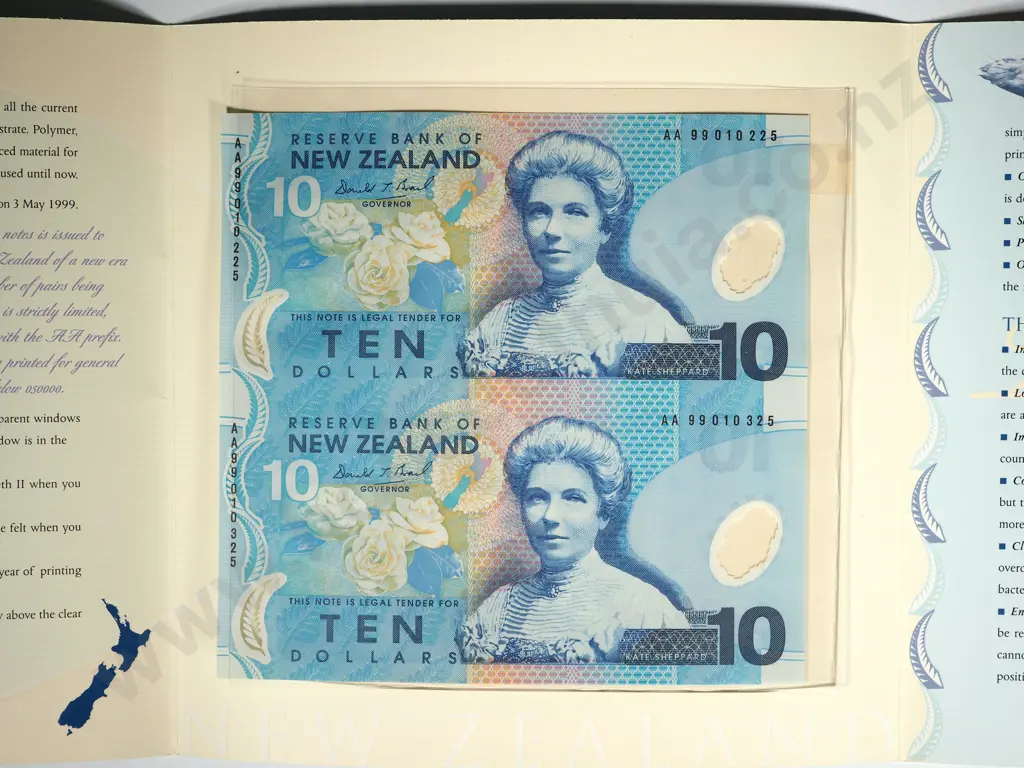 UNCUT PAIR OF TEN DOLLARS BRASH T VI 1999 Image 1++