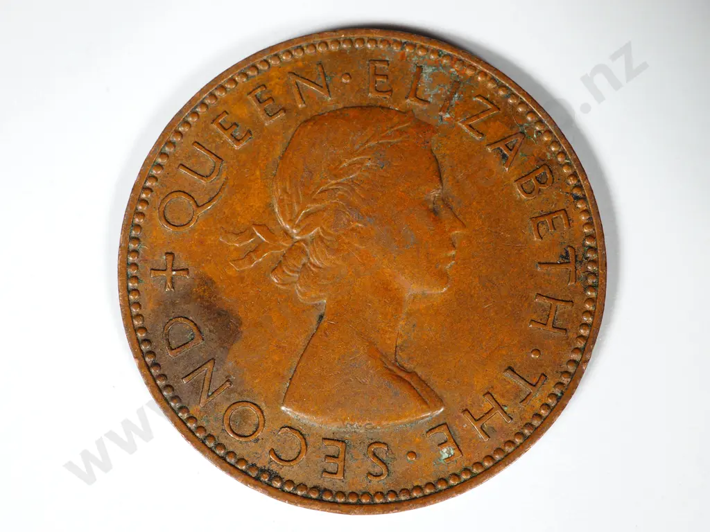 40 X 1954 HALFPENNIES AVE Image 1++