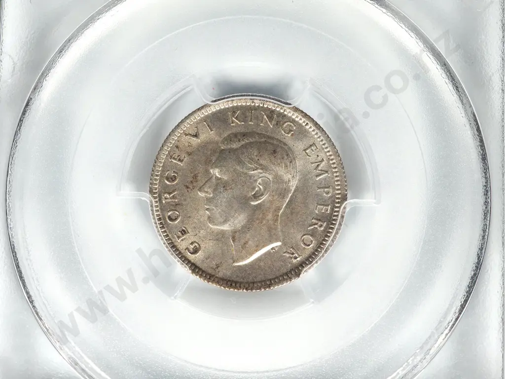 1943 SIXPENCE UNC MS62 Image 1++