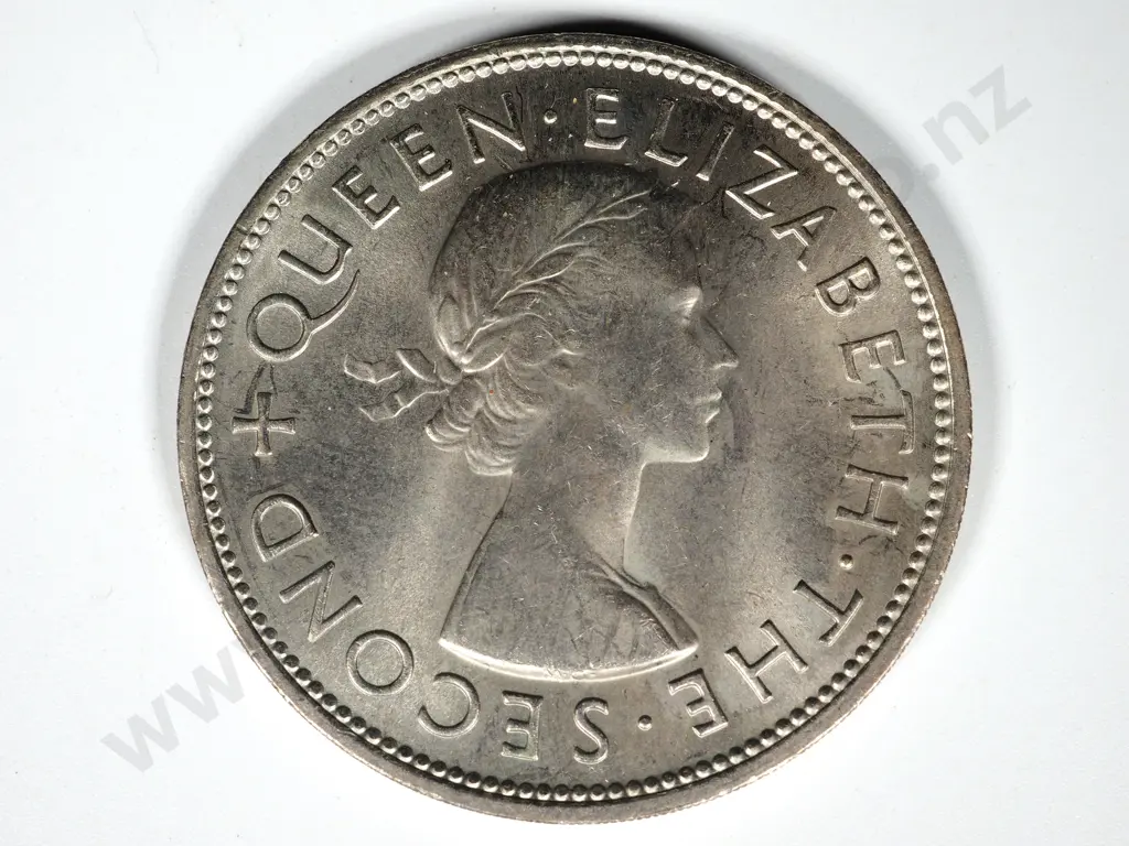30 X 1953 CROWNS UNC UN-CASED Image 1++
