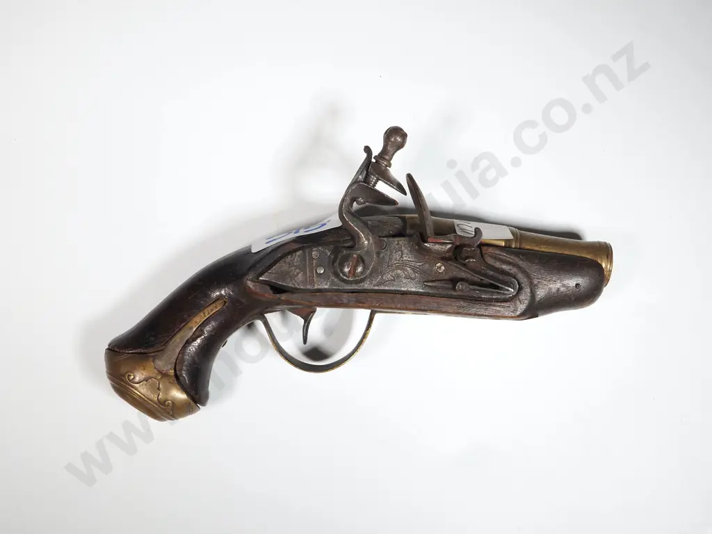 Flintlock Pistol. Brass Mounts. Image 1++