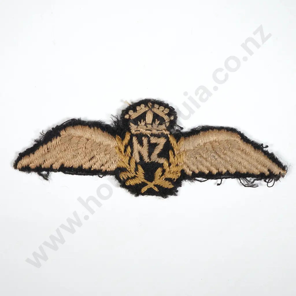 WW2 RNZAF Pilots Cloth Wings- Flat  Image 1++