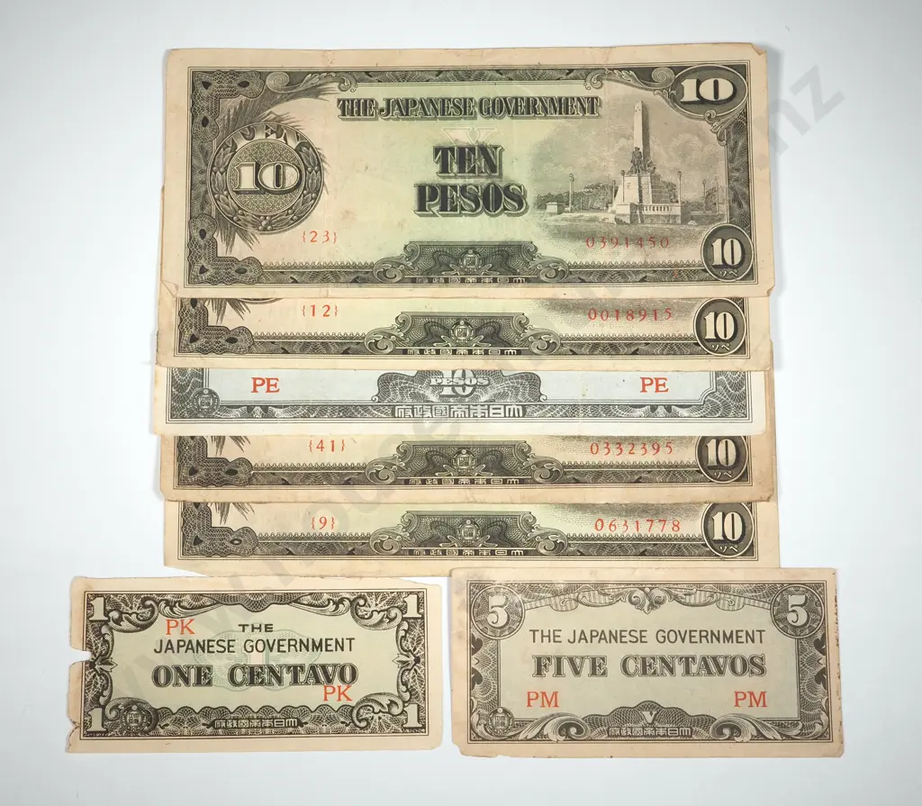 7 Japanese Occupation Banknotes - Phillipines  Image 1++