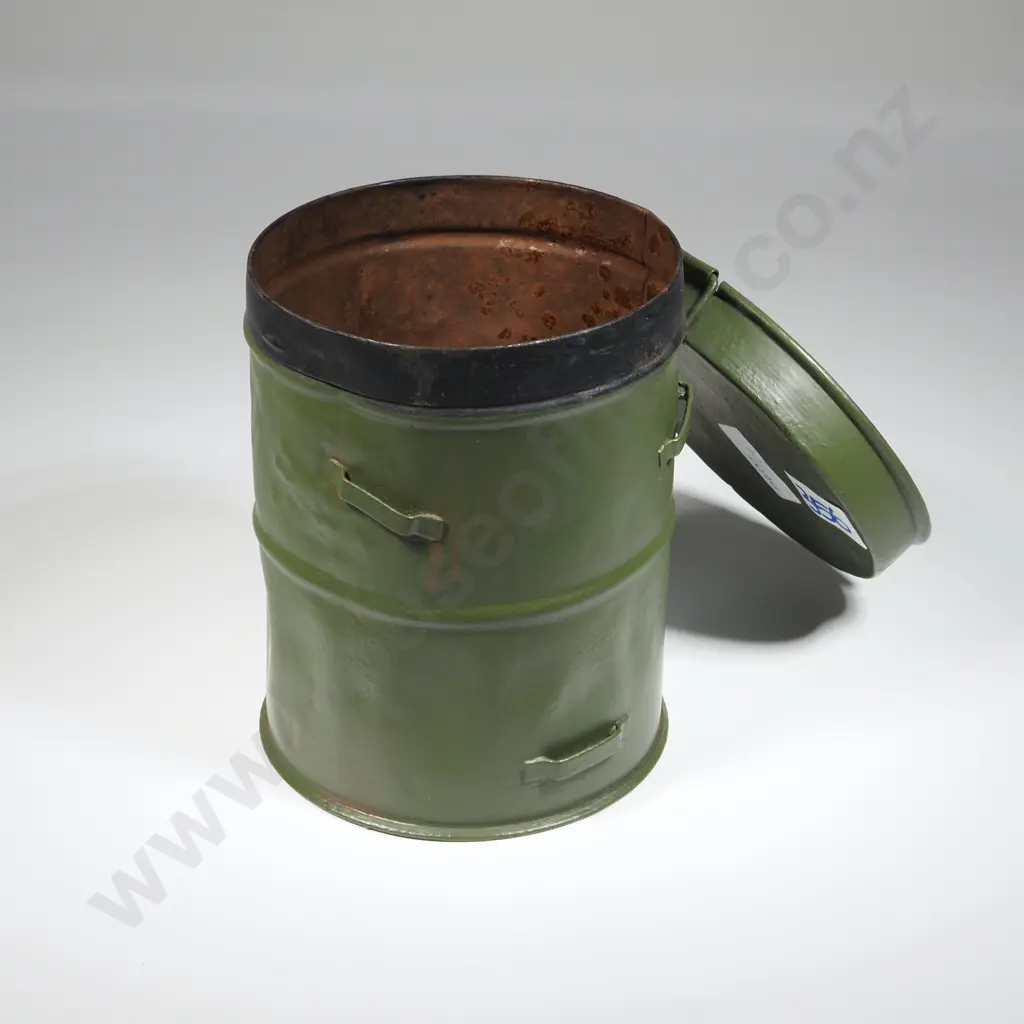 German WWI Gas Mask Canister. Image 1++
