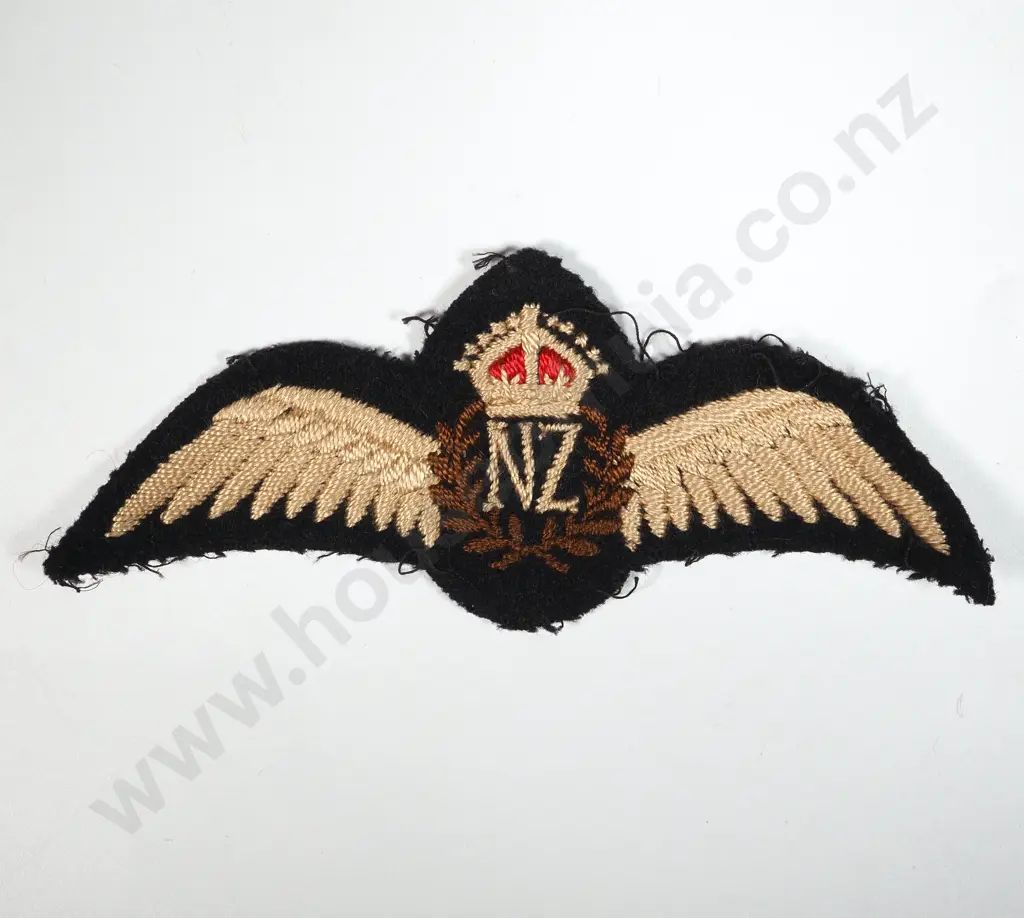 WW2 RNZAF Cloth Pilots Wings  Image 1++