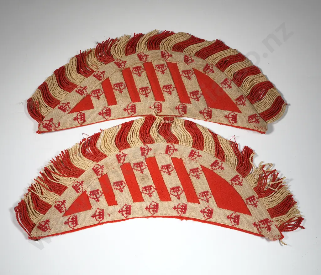 Pair of British Bandsmen Epaulettes. Image 1++