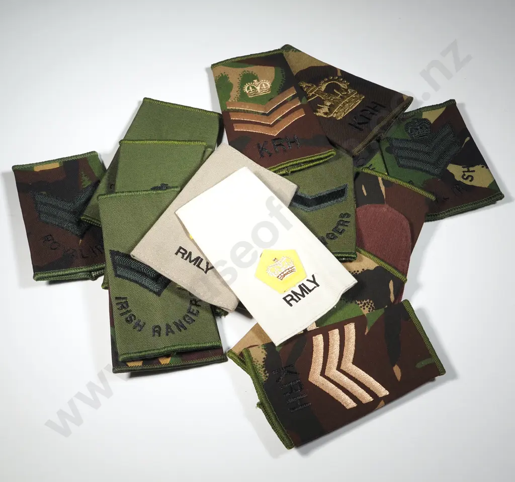 Eighteen British Army Epaulettes -RMLY,  KRH, Royal Irish, London Irish etc.. Image 1++