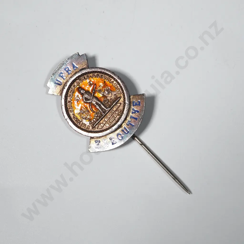 United Fire Brigade Association Executive Lapel Badge. Image 1++