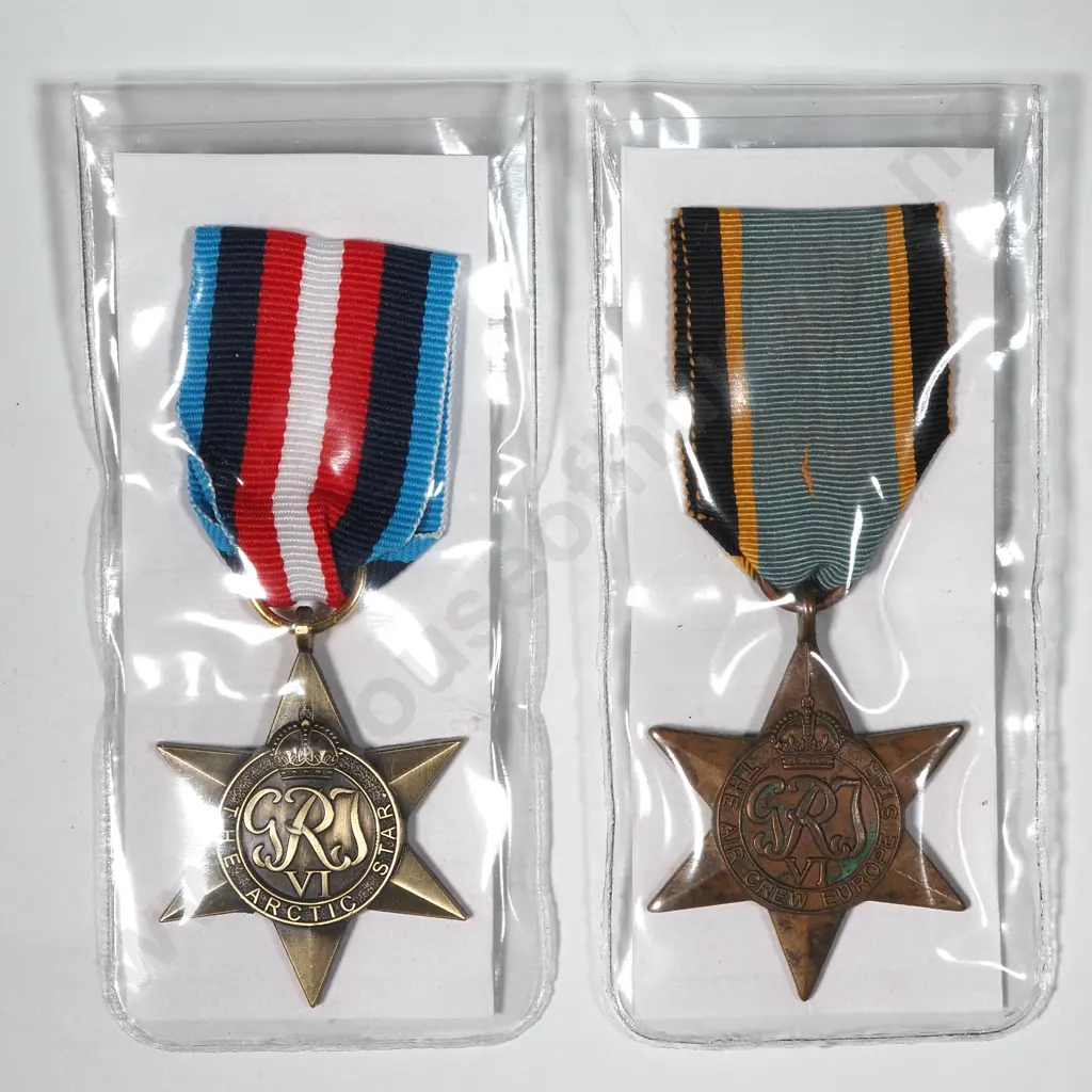 Two WWII Replica Medals. Image 1++