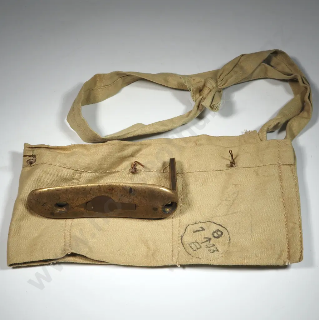 1943 Dated 303 Ammunition Bandolier & Brass Long Tom Butt Plate. Image 1++