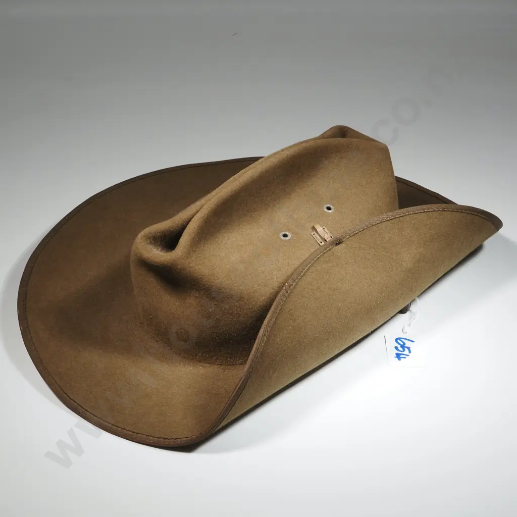 Australian Slouch Hat Dated 1988 w No Pugaree. Image 1++