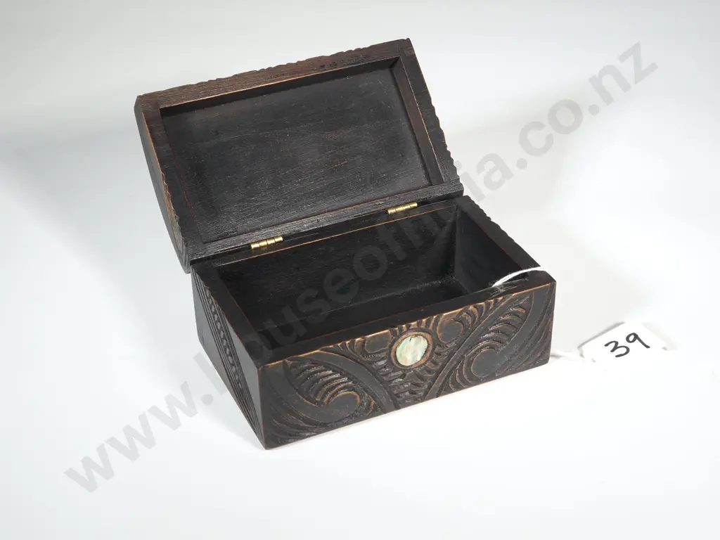 Late 1950s Carved Lidded Trinket Box w Maori/Paua Motif. Image 1++