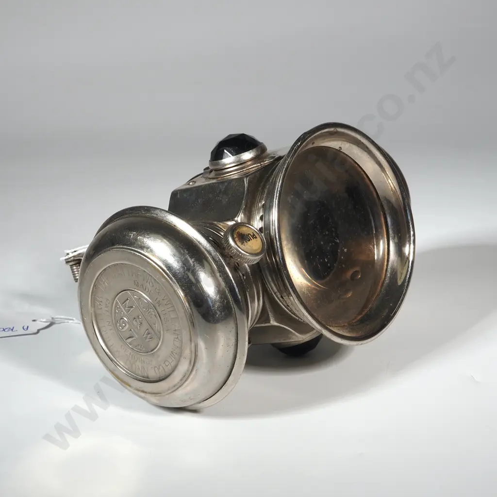 Vintage Carbide Bicycle Lamp Or Acetylene Gas Lamp. Commonly Used On Bicycles In The Early 20th Century Image 1++