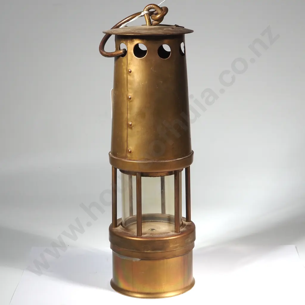 Brass Miner's Lamp, Image 1++