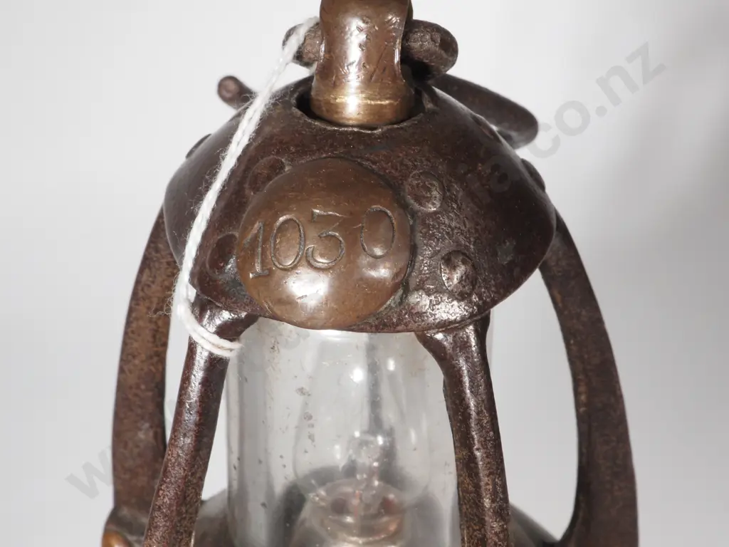 Bronze Miner's Lamp Image 1++