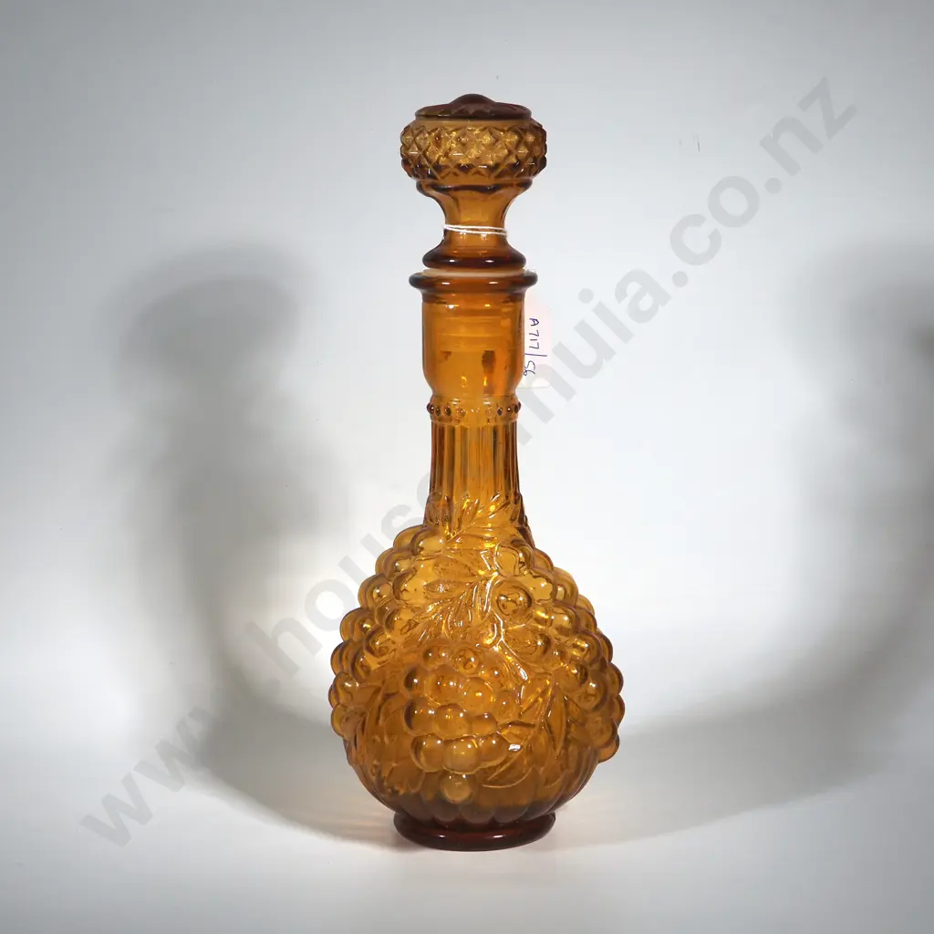 Vintage Amber Fruit Inspired Decanter  Image 1++