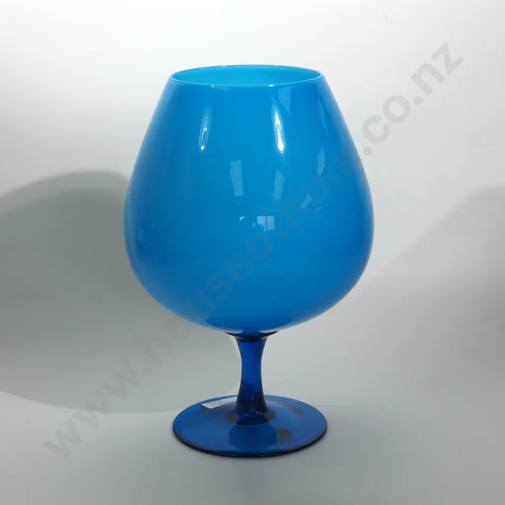 Vintage Murano Italian Art Glass - Large Two Tone Blue Brandy Balloon. Image 1++