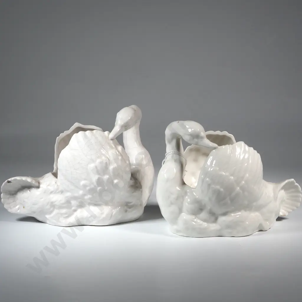 Pair of White Fine Bone China Swans  Image 1++