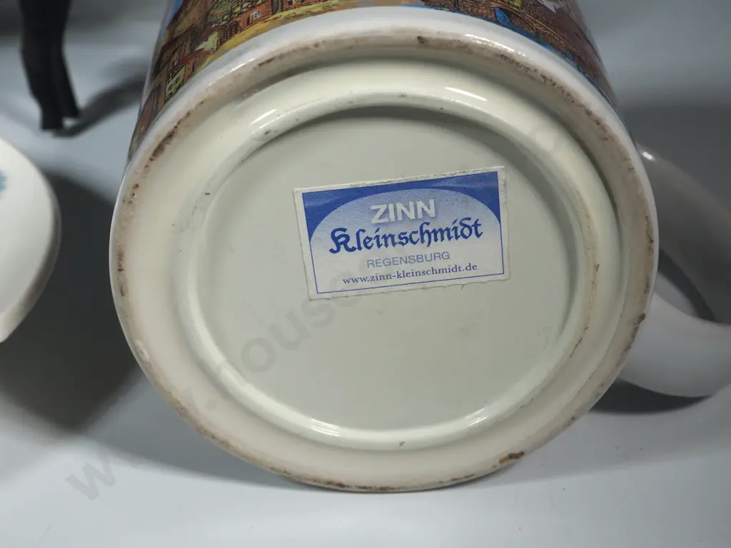 Wedgwood Coronation Queen Elizabeth II Mug & Ashtray, Souvenir Of Munich Musical Mug &  A Folkart Horse Drawn Cart Image 1++