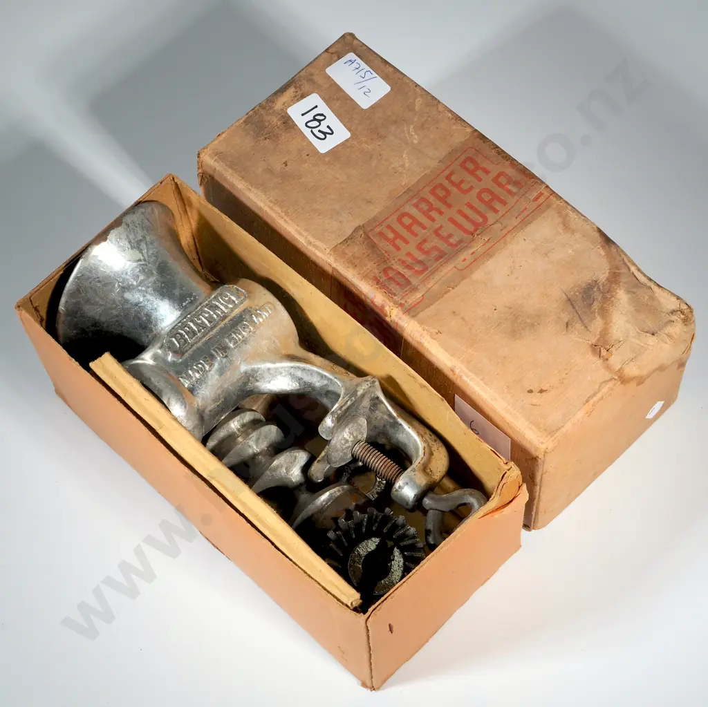 Beatrice Harper Aluminium Food Chopper No 3181. in Original Box. (Mincer) Image 1++