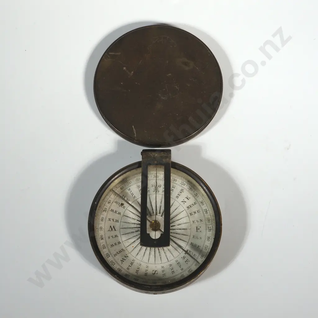Brass Cased Compass. Image 1++