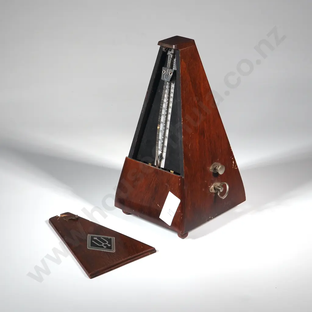 Vintage German Metronome Image 1++