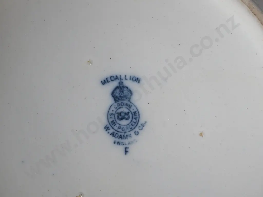 Blue & White W Adams Chamber Pot in The Medallion Pattern  Image 1++