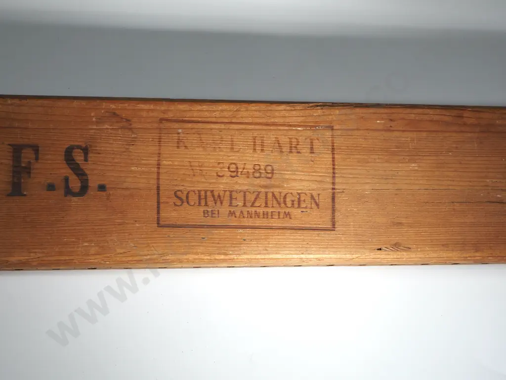 Vintage Wooden Cigar Mould. Image 1++