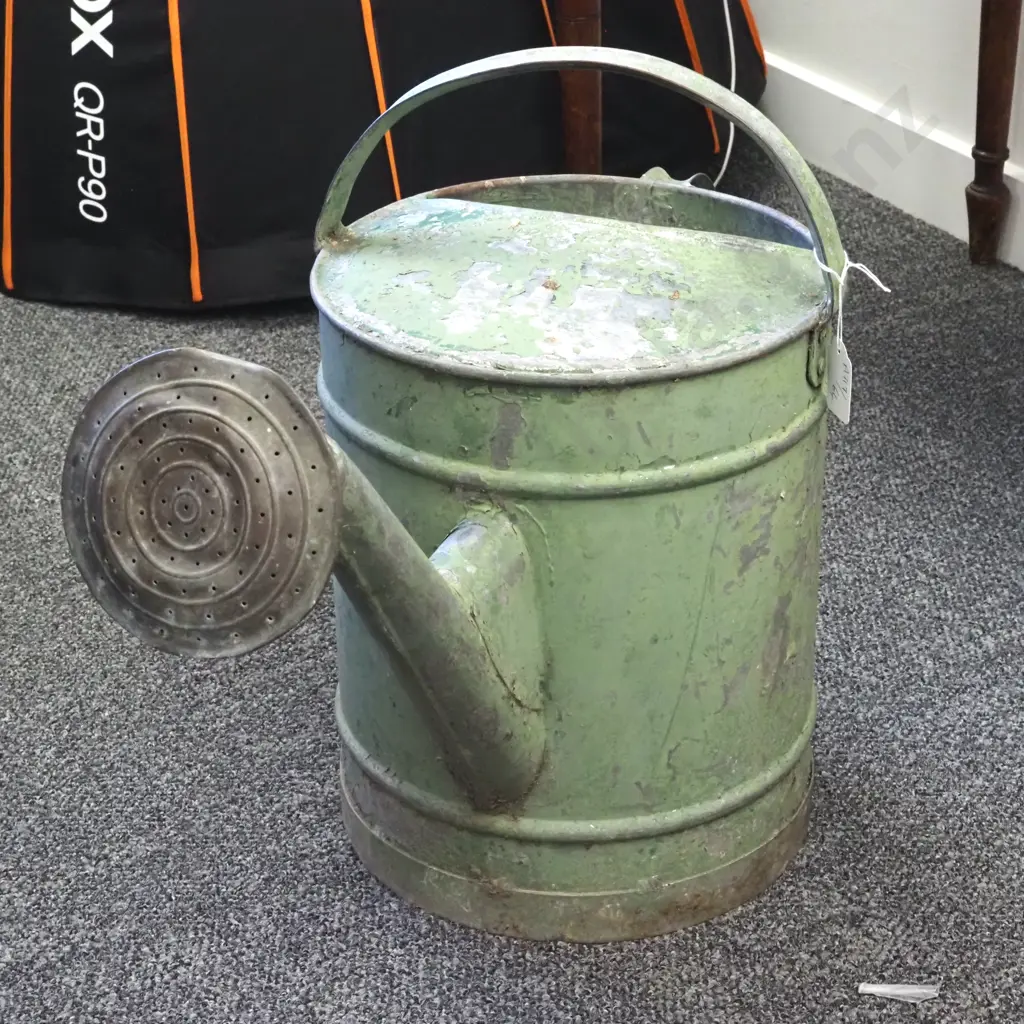Vintage Large Green Metal Watering Can. Image 1++