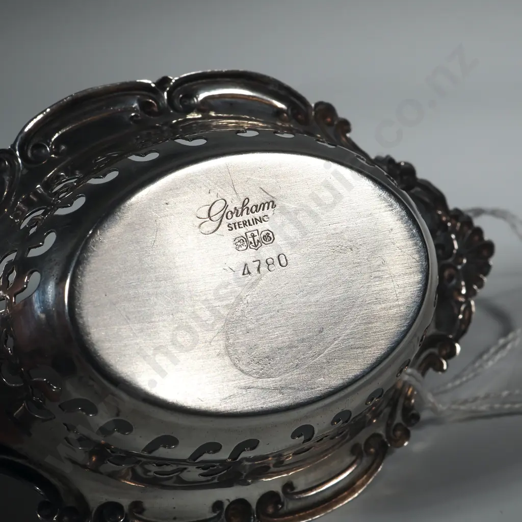Sterling Silver Gorham Small Pierced Dish  Image 1++