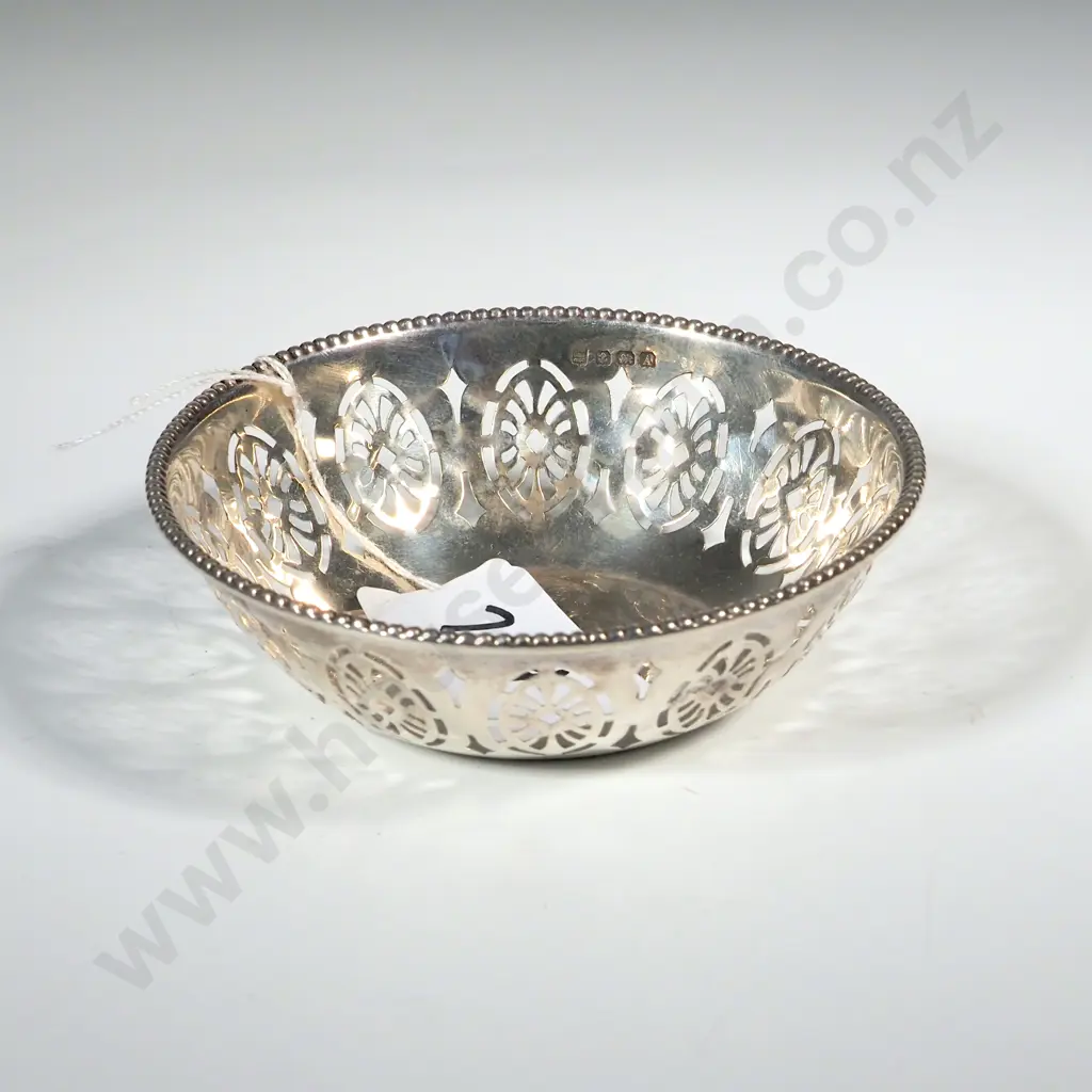 Sterling Silver Small Circular Bowl With Beaded Rim & Pierced Decoration. Maker Charles Green. Birm 1925 Image 1++