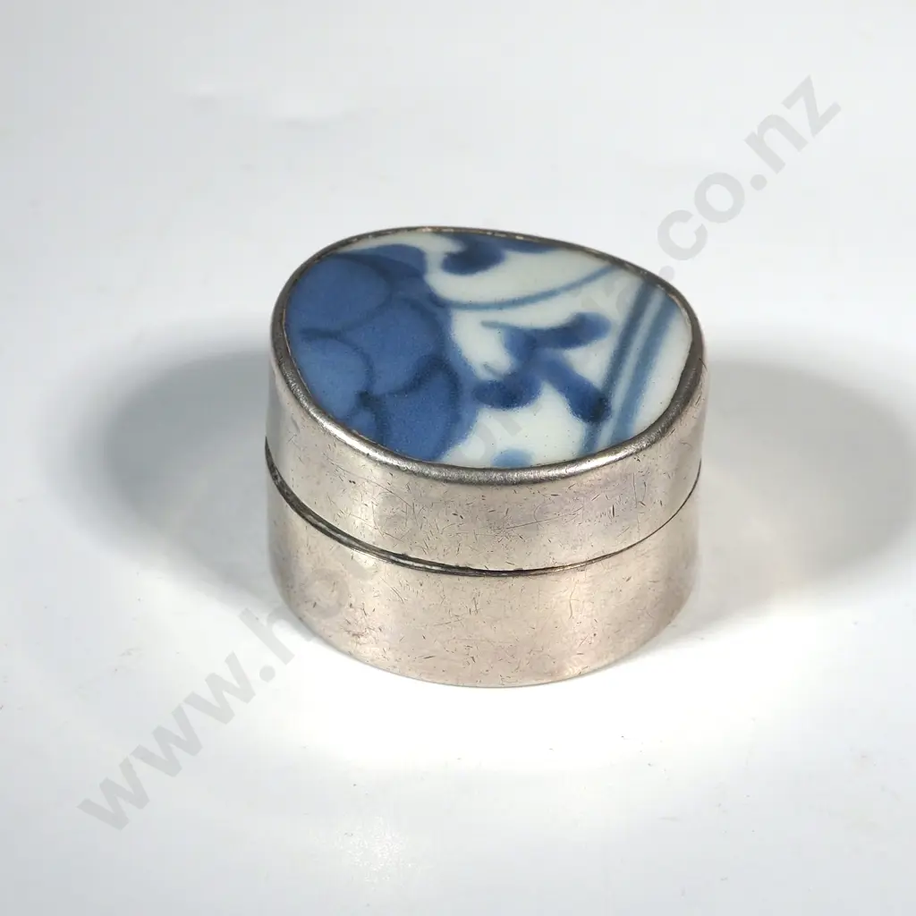 Sterling Silver Delft Topped Pill Container Image 1++