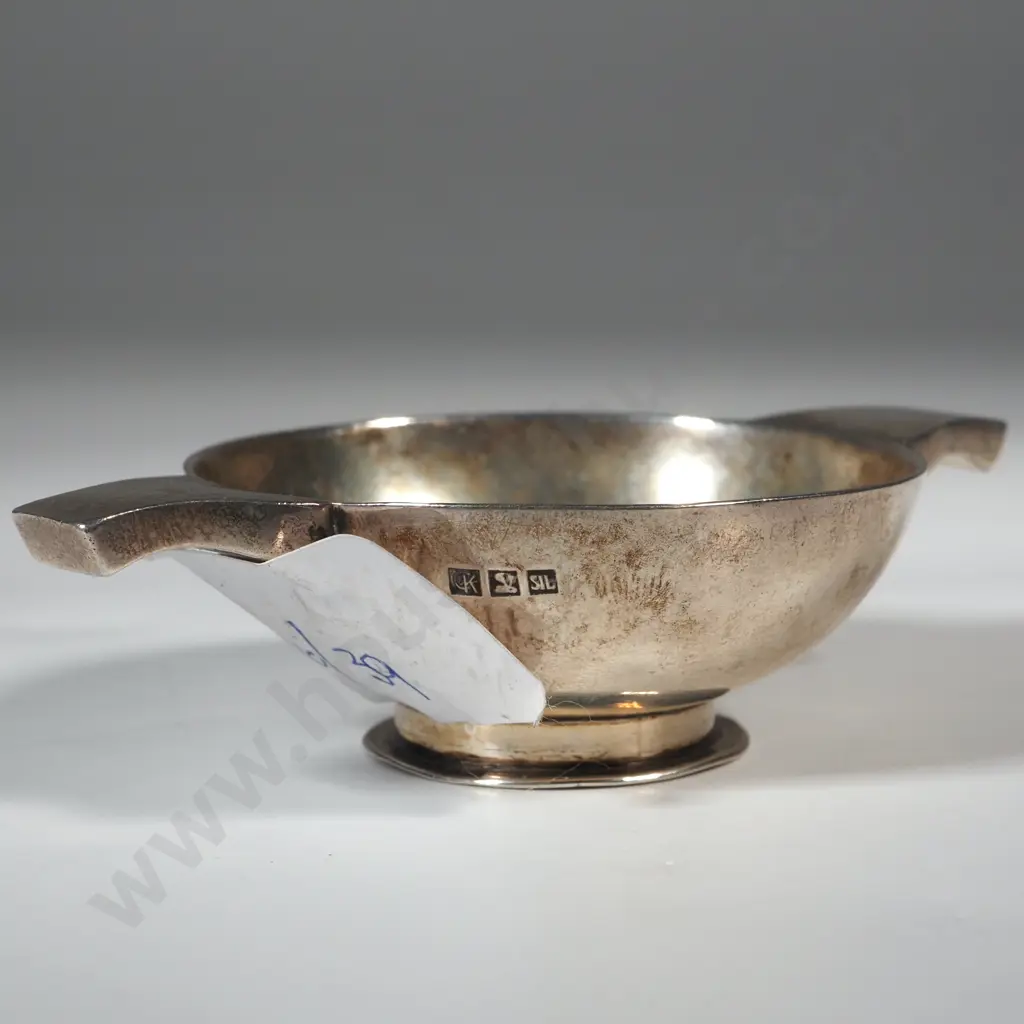 Sterling Silver Miniature Quaiche Or Salt. Inscribed Chittagong Golf Gymkhana 1937 Image 1++