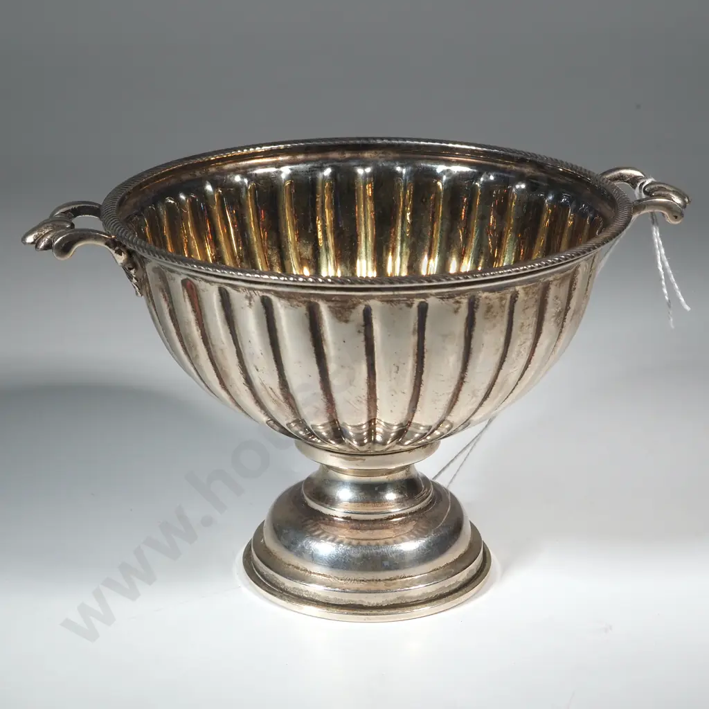 Sterling Silver Double Handled Pedestal Bowl With Gilt Interior & Fluted Bowl.  Stamped 925 MIA rmaos Image 1++