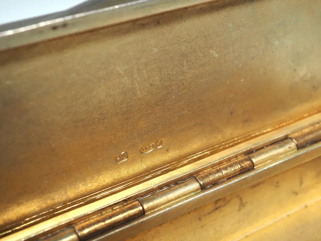 An Early 20th European Silver & Enamel Vanity Box. Rectangular Form With Purple Enamel & White Painted Decoration.  Image 1++