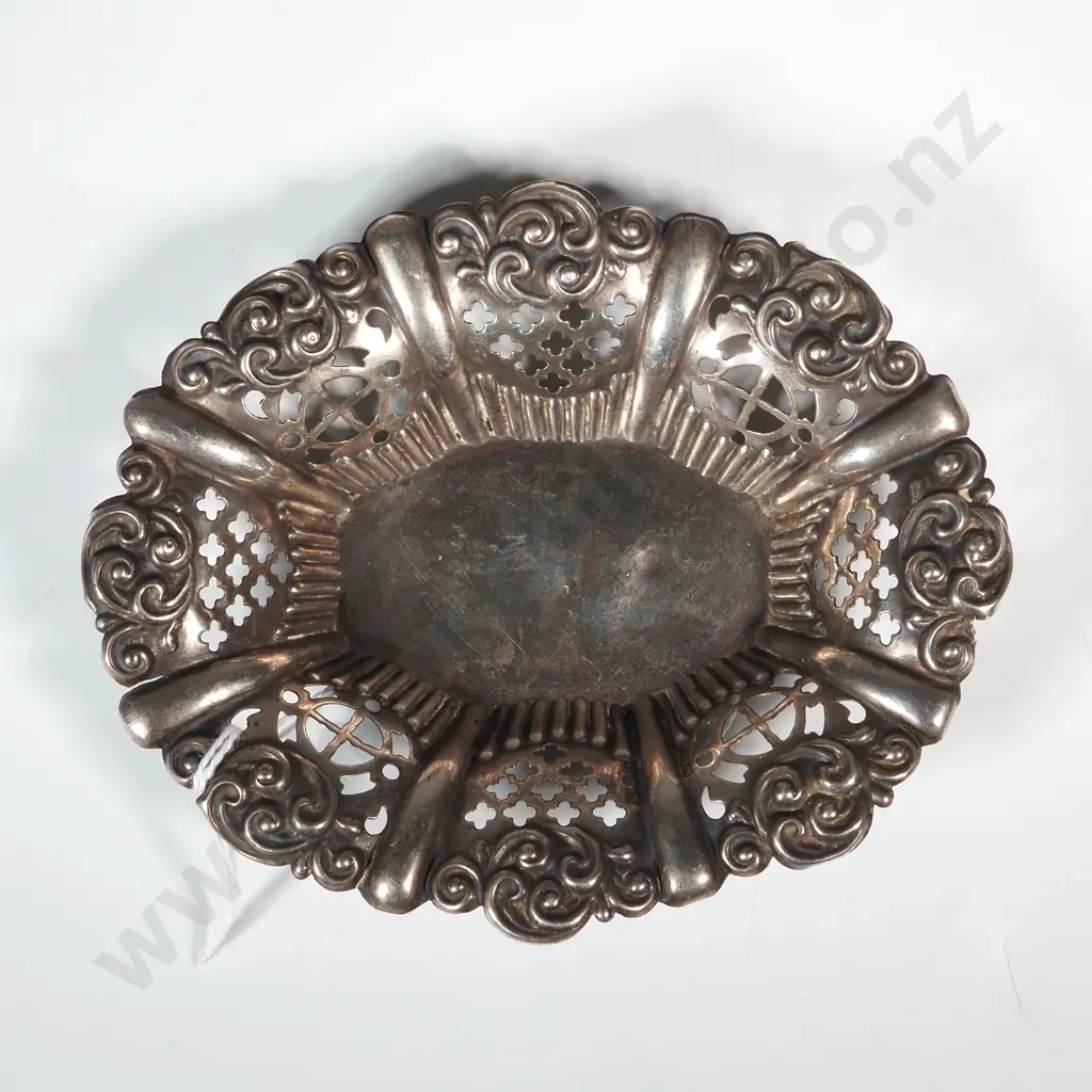 Sterling Silver Bon Bon Dish  Image 1++