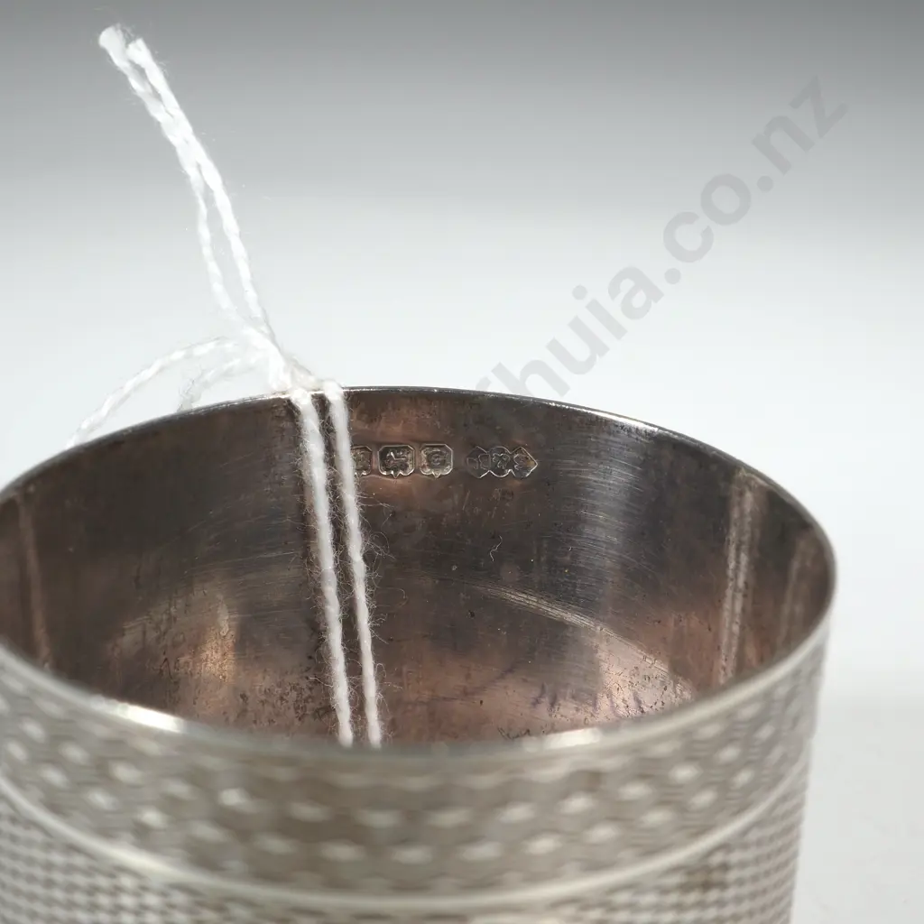 Sterling Silver Engine Turned Serviette Ring. Initialled M Image 1++