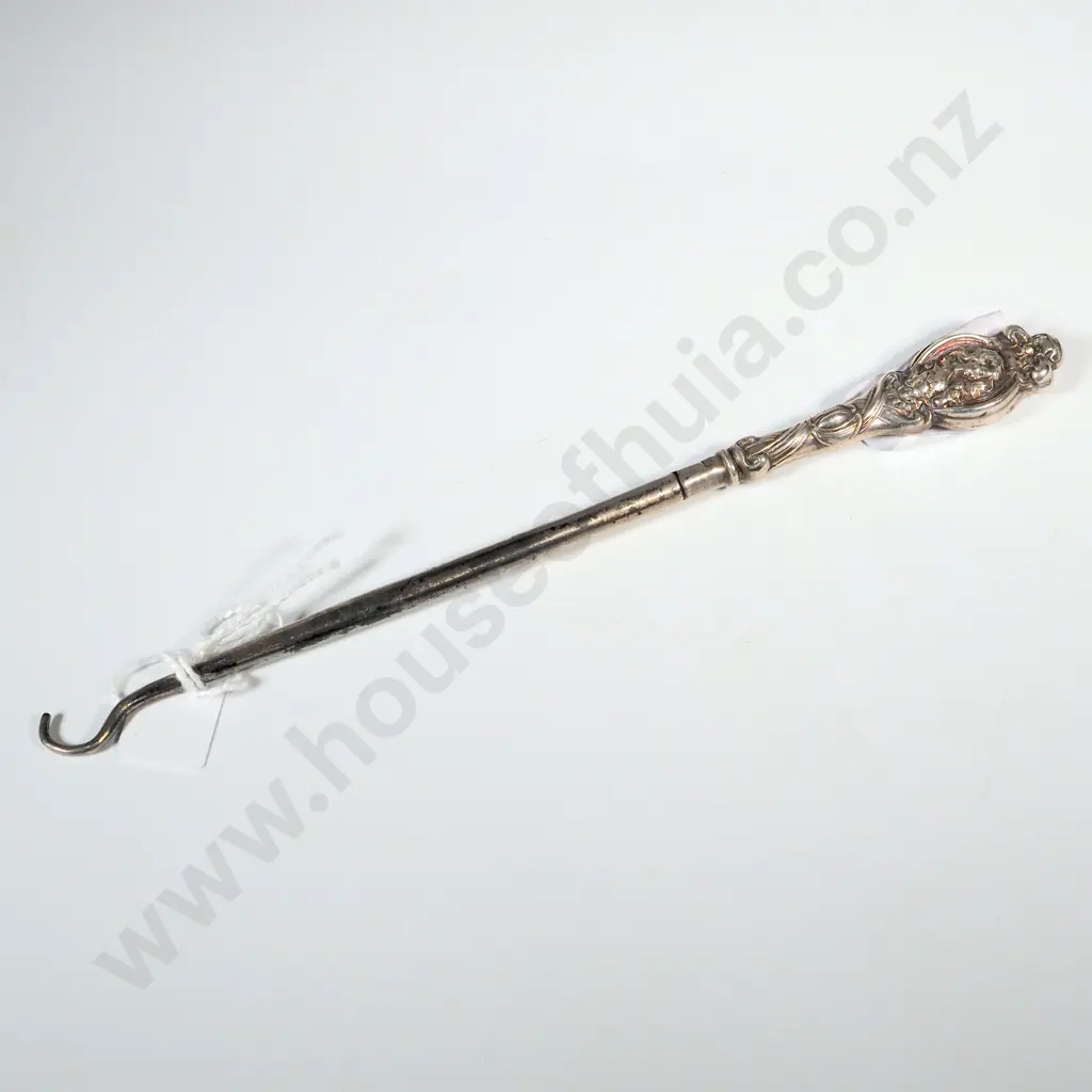 Sterling Silver Art Nouveau Boot Hook. Birm 1903 Image 1++