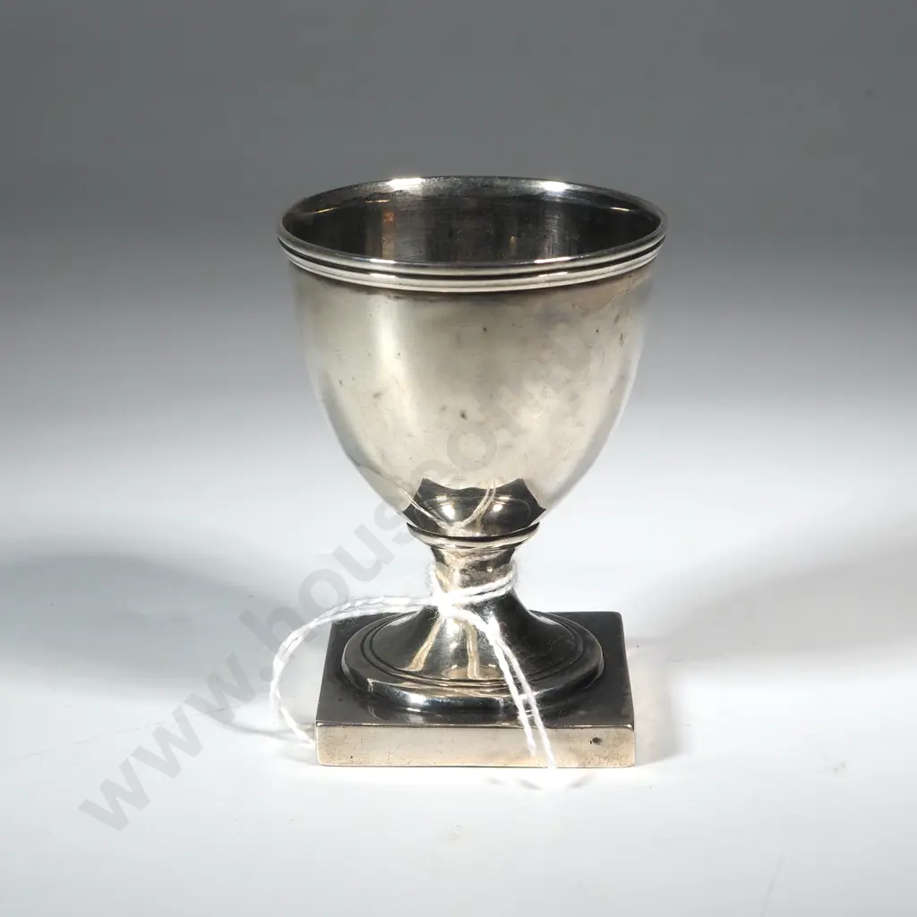 Sterling Silver Egg Cup on A Square Base.  Image 1++