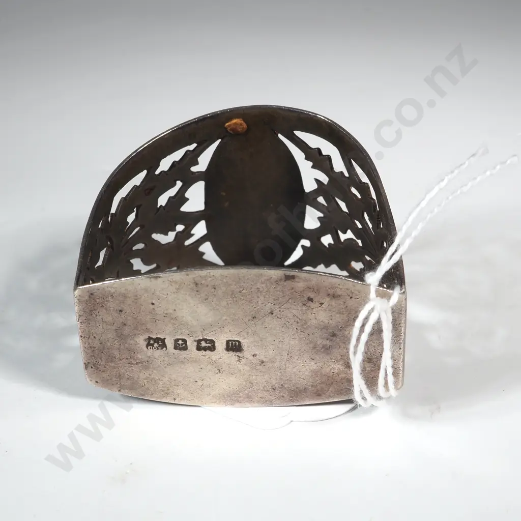 Sterling Silver Pierced Serviette Ring With Pierced Thistle Decoration. Initailled L Image 1++