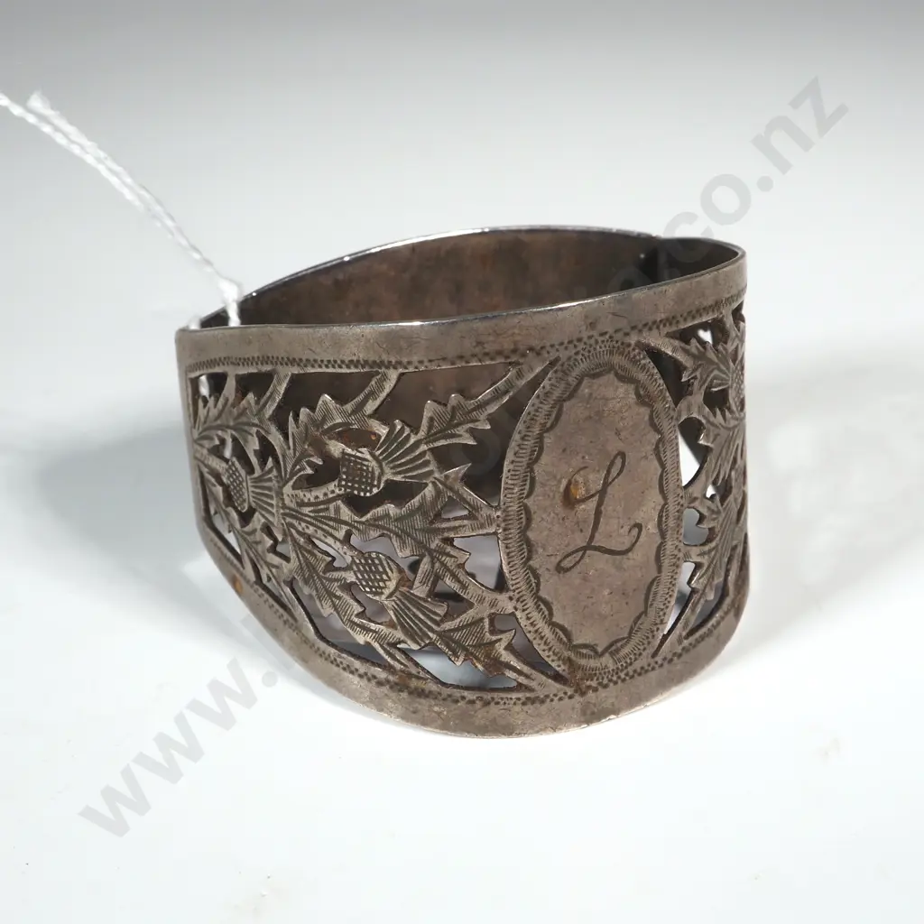 Sterling Silver Pierced Serviette Ring With Pierced Thistle Decoration. Initailled L Image 1++