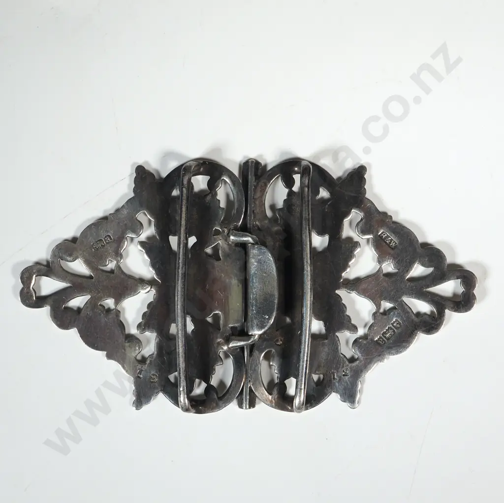 Sterling Silver Belt Buckle. Birm 1900. Maker Reynolds & Westwood  Image 1++