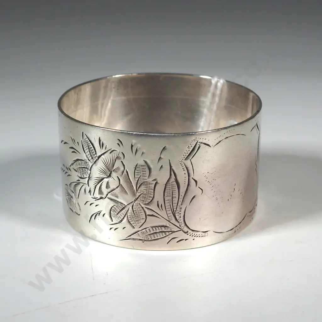 Sterling Silver Serviette Ring With Engraved Floral Decoration. Chester 1902 Image 1++