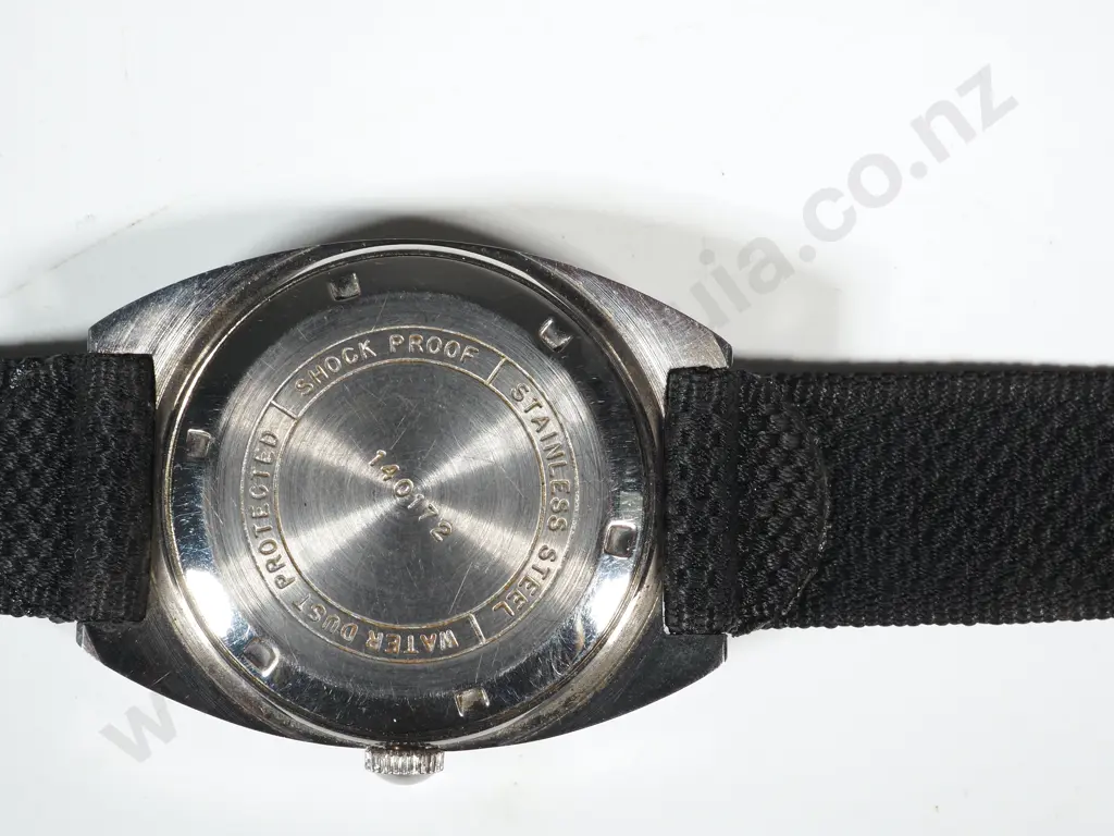 Vintage Unicorn Mens Wristwatch  140172 Image 1++
