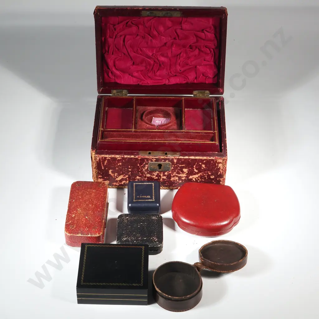 Vintage Leather Jewellery Box With Two Layers & Compartments, Stud Box & Various Vintage Jewellery Boxes Image 1++