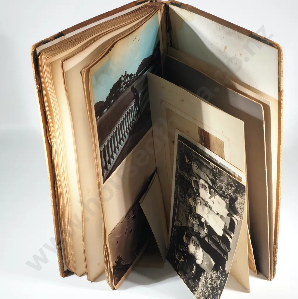 Album Containing Photos Of  Castles,Houses, Churches & Other Establishments From New Zealand, Australia & Great Britain Image 1++