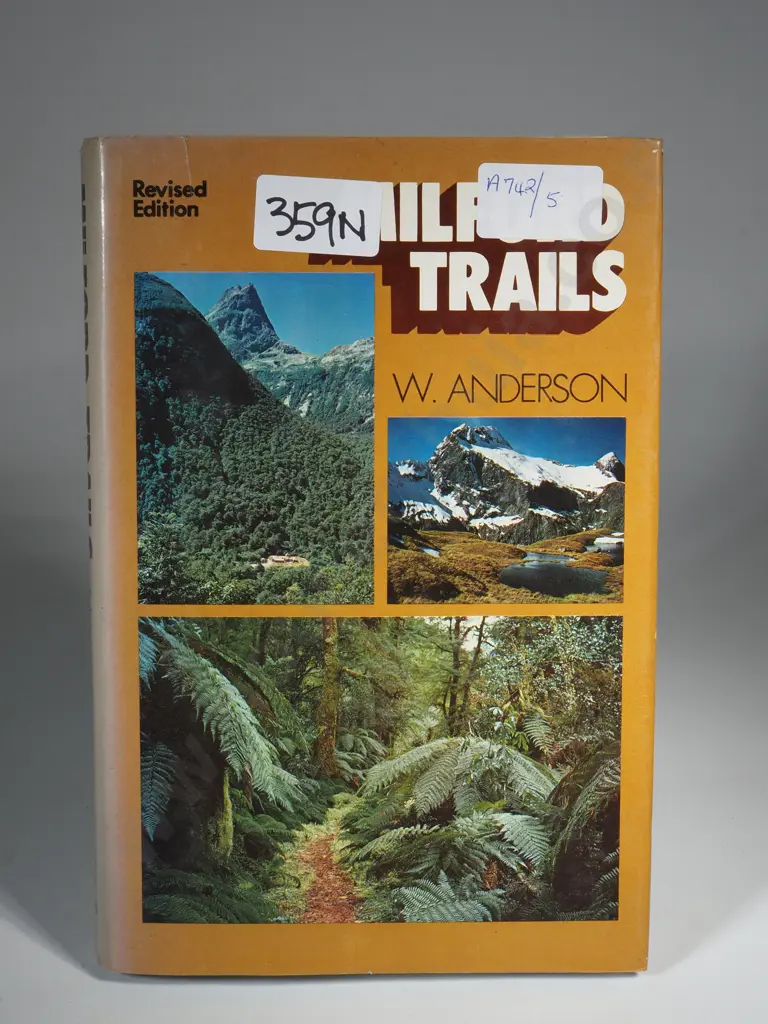 W. Anderson. Milford Trails. Third Edition 1977. Publisher : A. H. & A. W. Reed Image 1++
