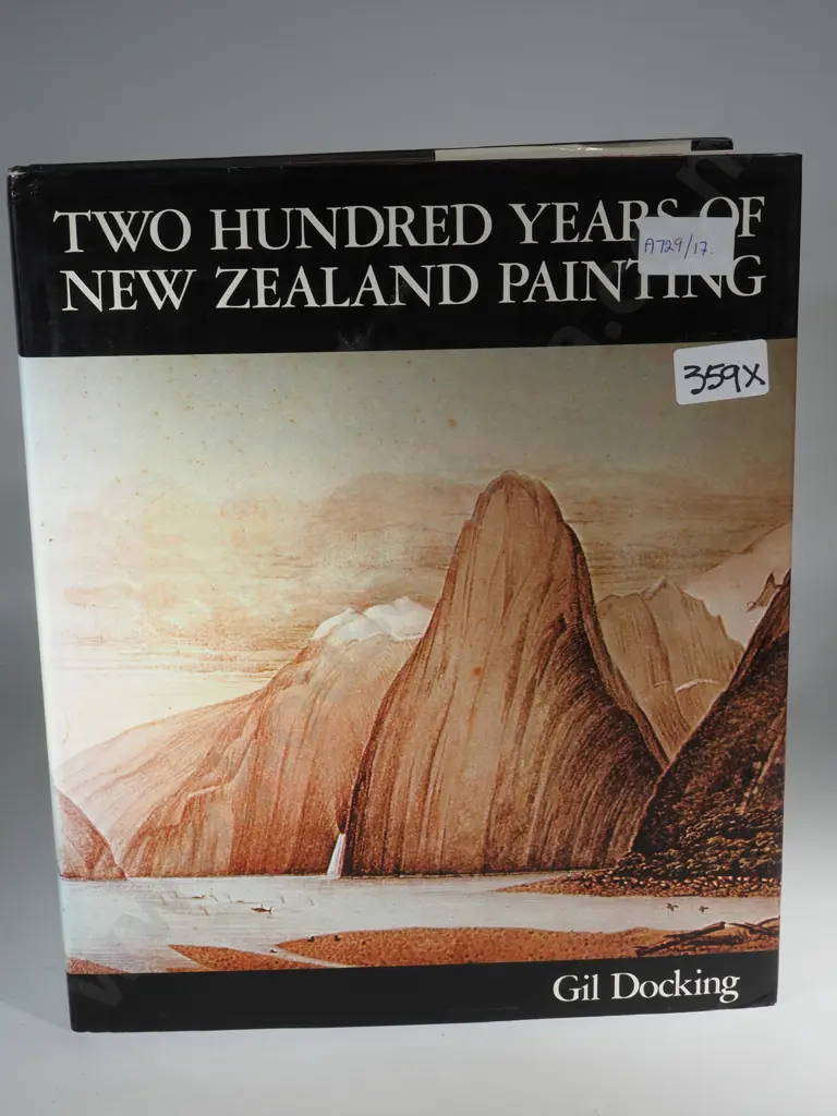 Two Hundred Years of New Zealand Painting By Author Gil Docking.Second Edition 1982 Image 1++