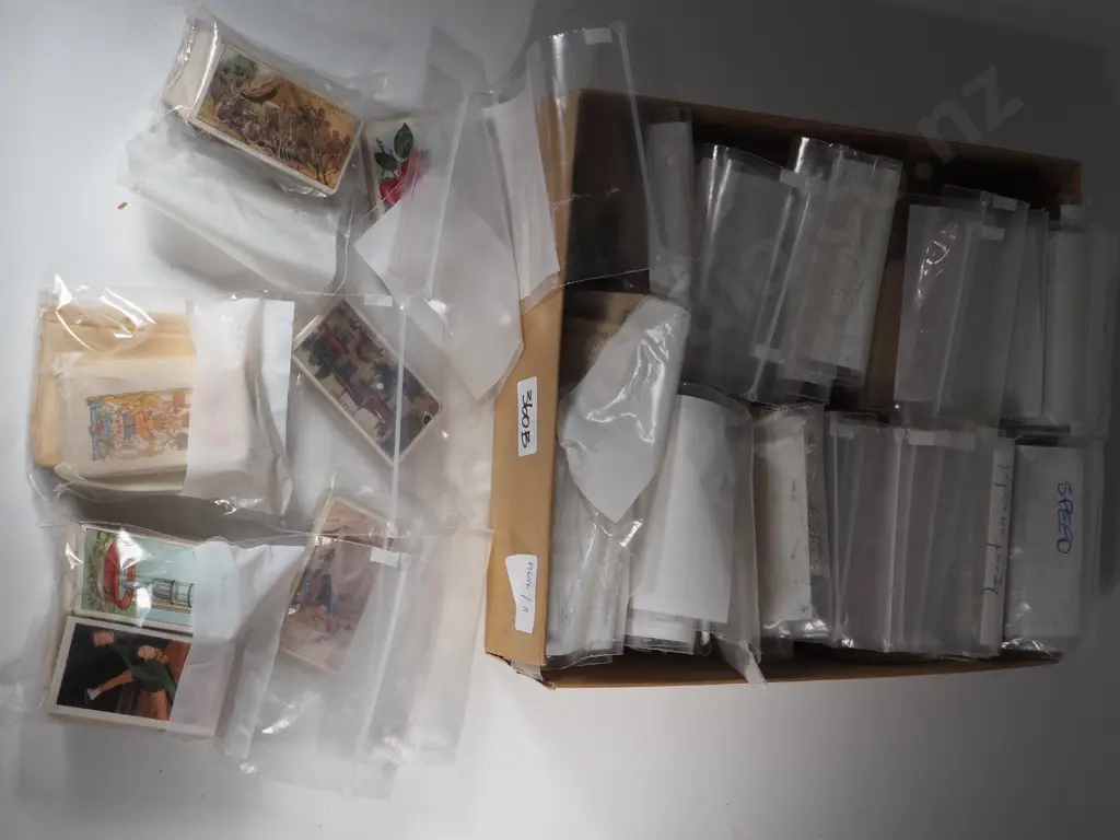 Box Containing A Collection Of Cigarette Case Including Film Stars, French Architecture, Popular Footballers, Image 1++