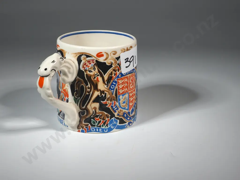 1937 King George & Queen Elizabeth Coronation Mug. Image 1++